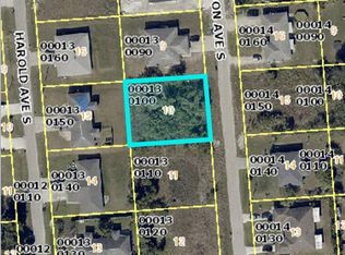 736-738 Gordon Ave S, Lehigh Acres, FL 33973