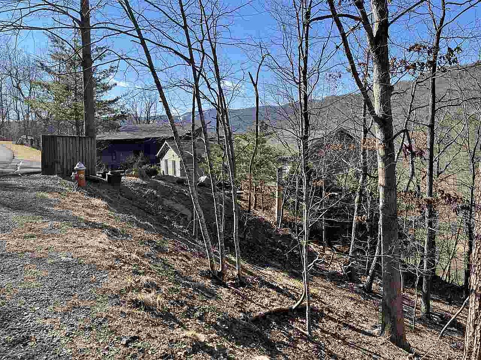 1st image of 4963 Nicklaus Ln #104