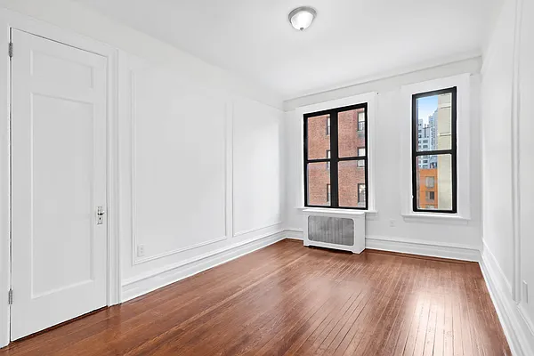 Rented by Cooper & Cooper Real Estate | media 9