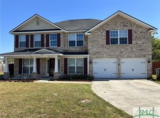 204 Grandview Dr, Hinesville, GA 31313