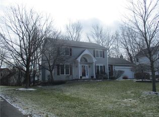 1441 Creek Pointe, Farmington, NY 14425