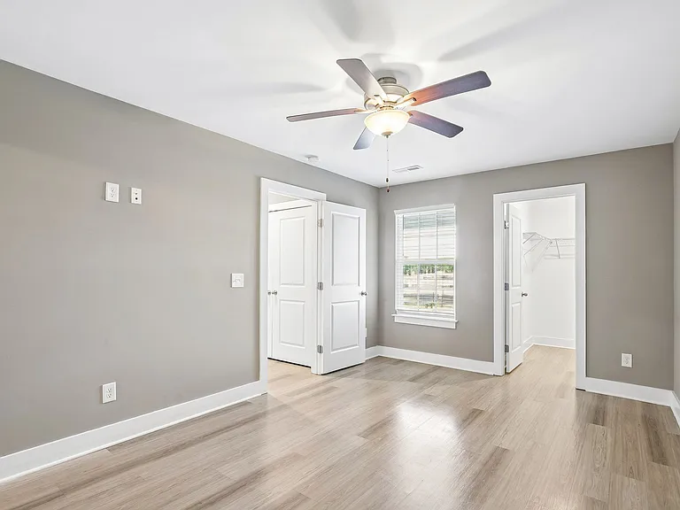 South Maple Townhomes — Photo 15