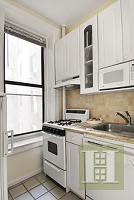 Sold by Halstead Real Estate | media 15