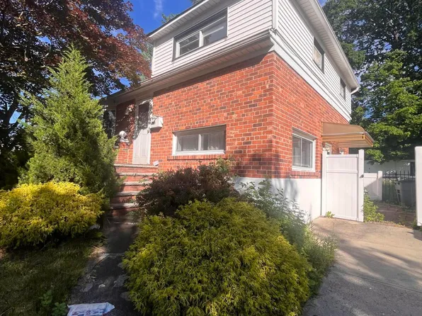 50 Fairway Ave, Staten Island, NY 10304