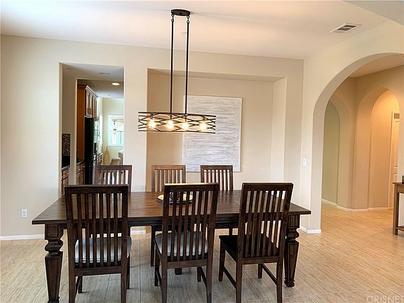 5th image of 24904 Hearth Ct