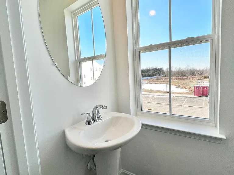 357 Andrew Ct — Photo 23