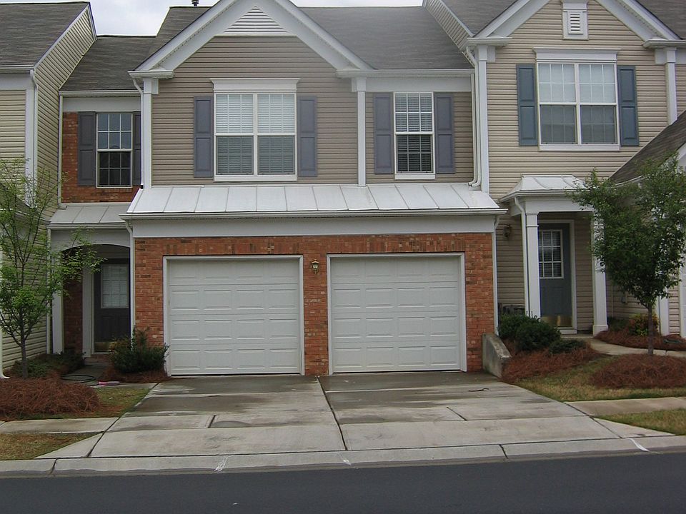 1st image of 10216 Garmoyle St