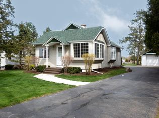 40312 125th St, Twin Lakes, WI 53181
