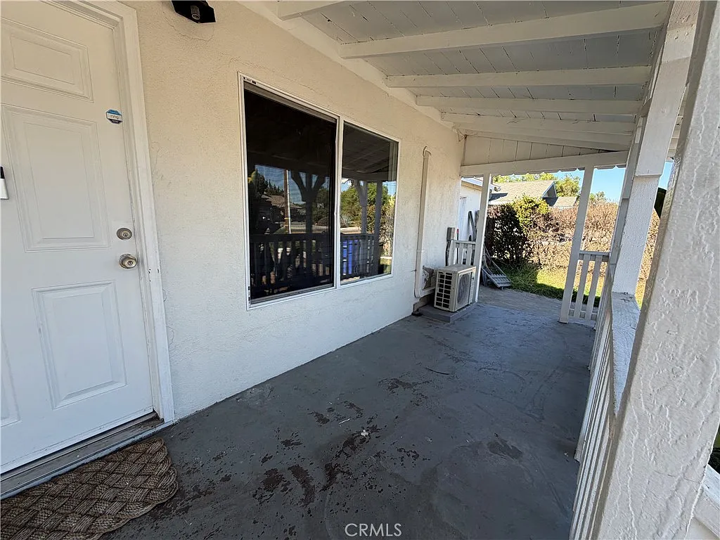 2 bed, 825 sqft, $2,800 — Photo 3