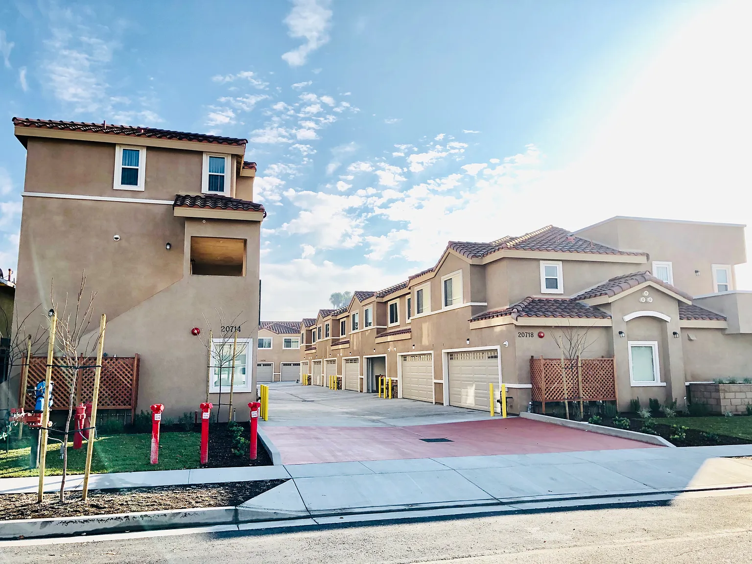 3 bed, 1119 sqft, $3,100 — Photo 1