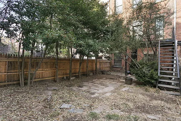 Rented by Compass | media 11