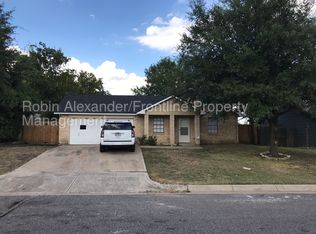 816 Pine Mountain Dr, Burleson, TX 76028