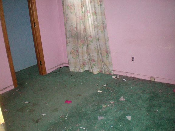 5th image of 4433 Syracuse St