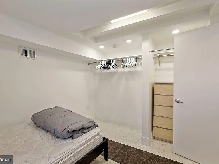 3640 Everett St NW — Photo 17