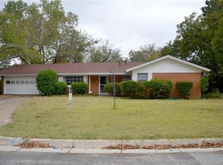 6909 Hightower St, Fort Worth, TX 76112