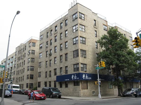 4355 Kissena Blvd, Flushing, NY 11355