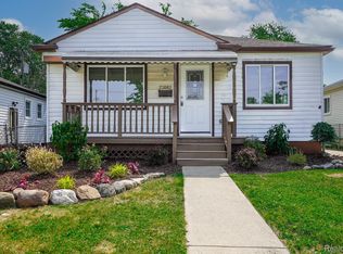 23082 Tuscany Ave, Eastpointe, MI