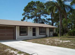 1132 Mohawk Rd, Venice, FL 34293