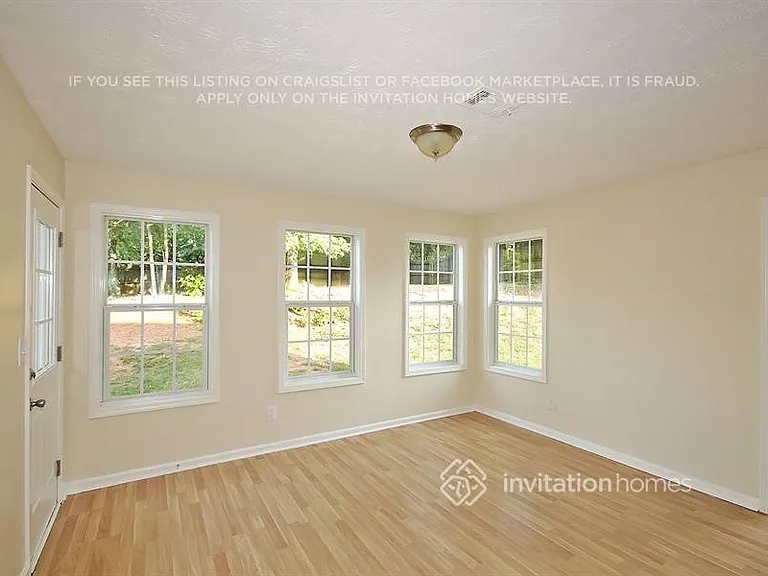 595 Paper Mill Dr — Photo 8