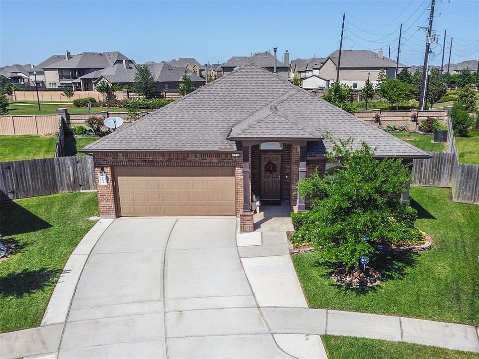 1st image of 28802 Denham Way Ct