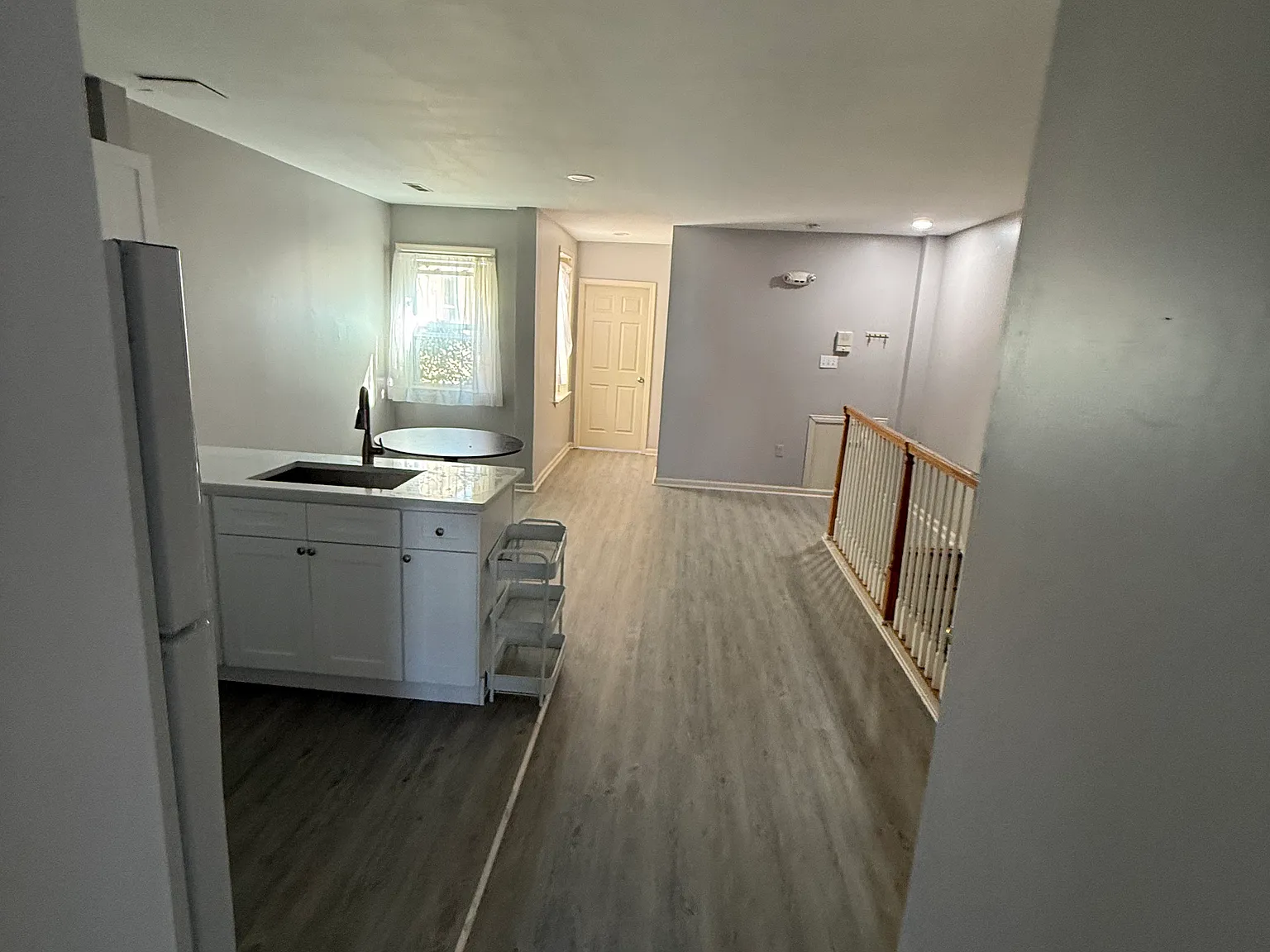 2 bed, 975 sqft, $1,500 — Photo 3