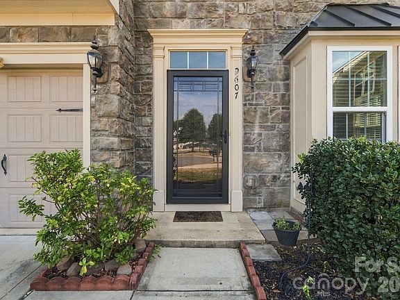3rd image of 9607 Springholm Dr