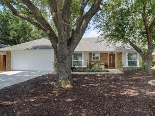 1908 Sharon Dr, Corinth, TX 76210