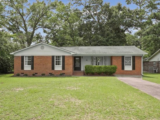 2717 Elton St, Albany, GA 31707
