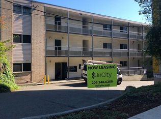 2233 NE 46th St APT 101, Seattle, WA 98105