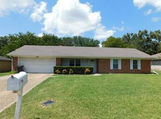 404 Fairmont Ave, Corsicana, TX 75110