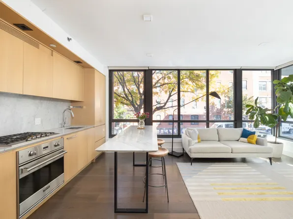 50 Greenpoint Avenue image 4 of 15