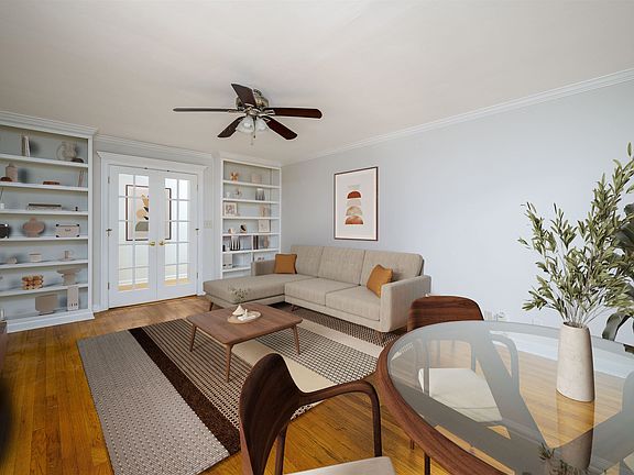 3rd image of 67 W 48th St APT 233