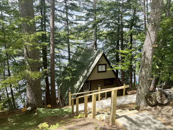 561 Ridge Road, Chesterville, ME 04938