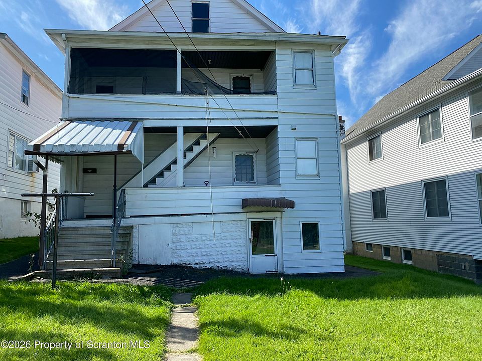 2nd image of 1342 Saint Ann St
