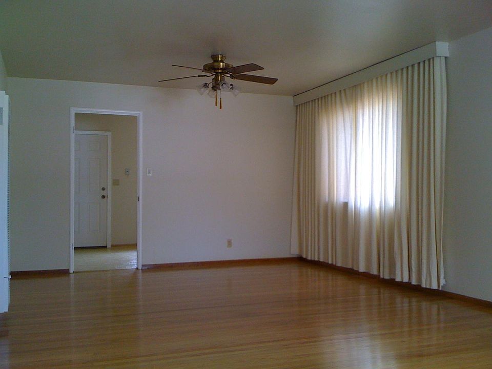 2nd image of 1627 Lanier Ave