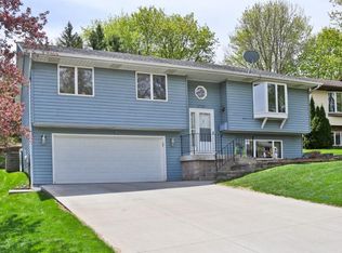 1729 Lane St, South Saint Paul, MN 55075