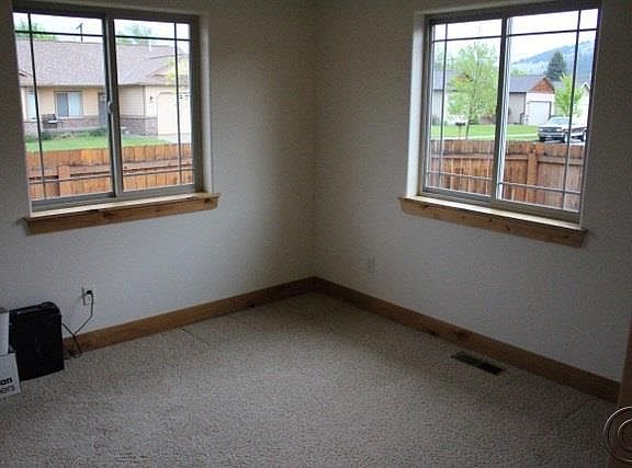 3rd image of 5415 Lonesome Dove Ln