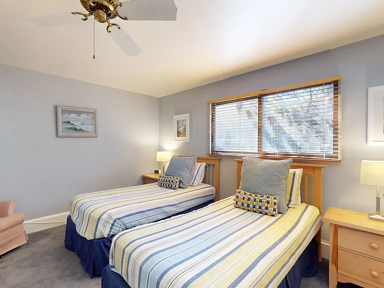 45 Queens Folly Rd #665 — Photo 12
