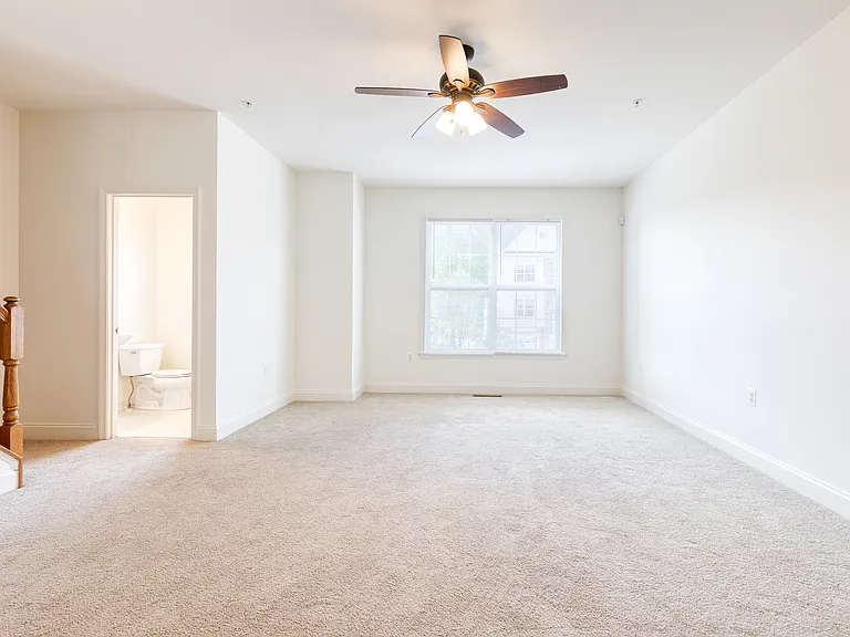 4322 Vintage Ivy Ln — Photo 7