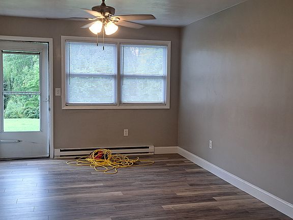 2nd image of 200 Lower Creek Rd #18