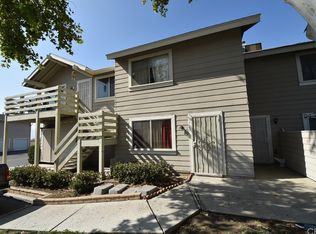 723 Walnut Dr, Lake Elsinore, CA 92530