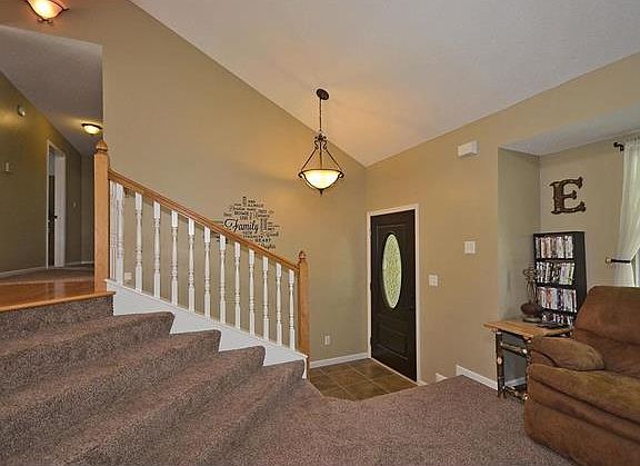 3rd image of 13775 Green Meadow Ct