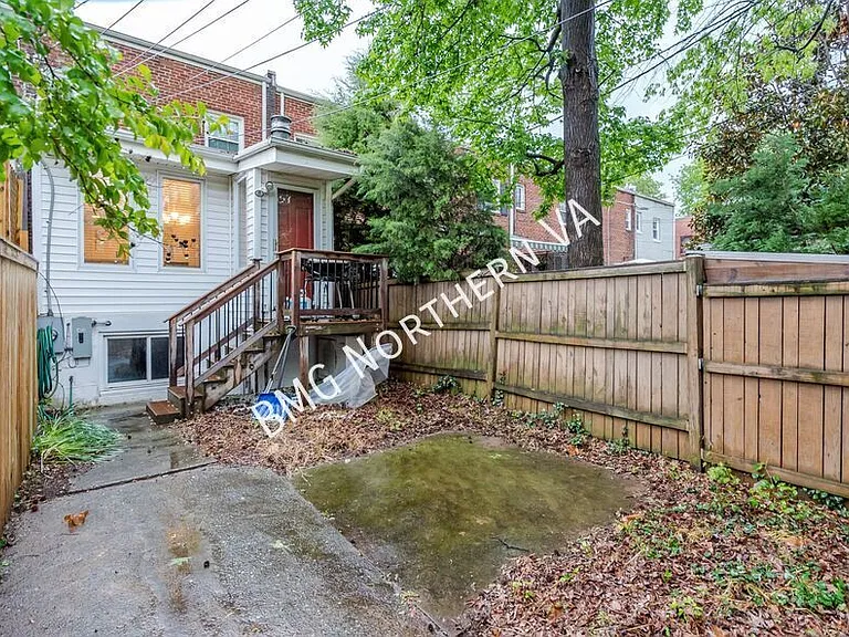 1132 Powhatan St — Photo 26