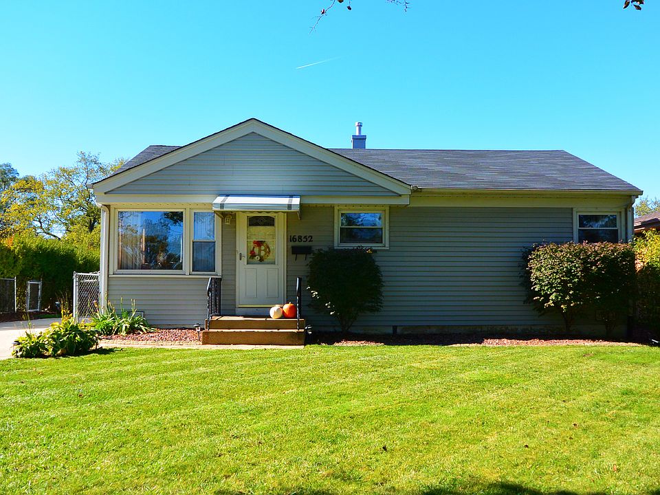 1st image of 16852 Forest View Dr