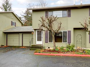 18554 NE Wasco St, Portland, OR 97230