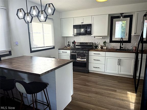 2nd image of 4343 Brockley Ave