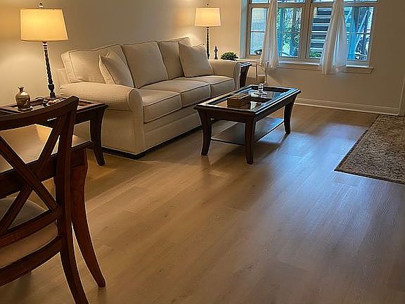 2nd image of 2724 Whitney Pl APT 132