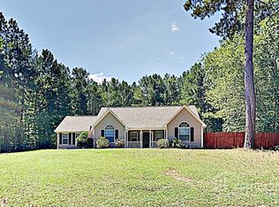 105 Grove Spring Rd, Locust Grove, GA 30248