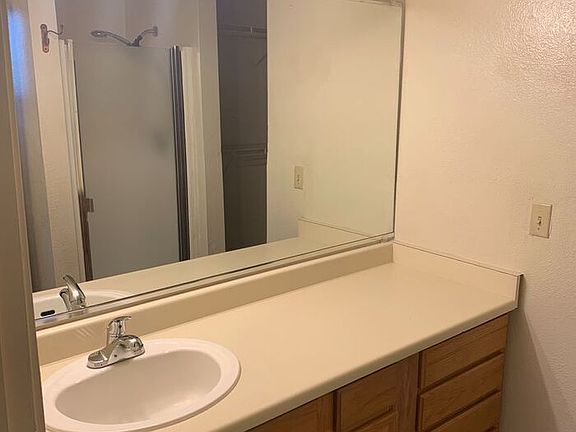 5th image of 780 Linda Dr #A