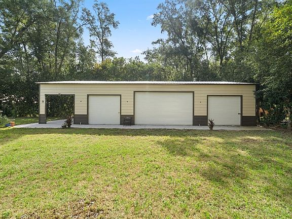 2nd image of 7651 Lake Andrea Cir